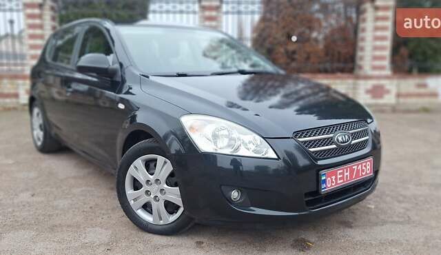 Черный Киа Сид, объемом двигателя 1.6 л и пробегом 220 тыс. км за 5850 $, фото 24 на Automoto.ua