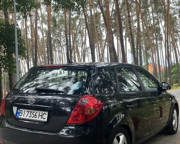 Киа Сид 2008 в Софіївська Борщагівка на Automoto.ua Черный Киа Сид, объемом двигателя 1.59 л и пробегом 265 тыс. км за 5600 $, фото 6 на Automoto.ua