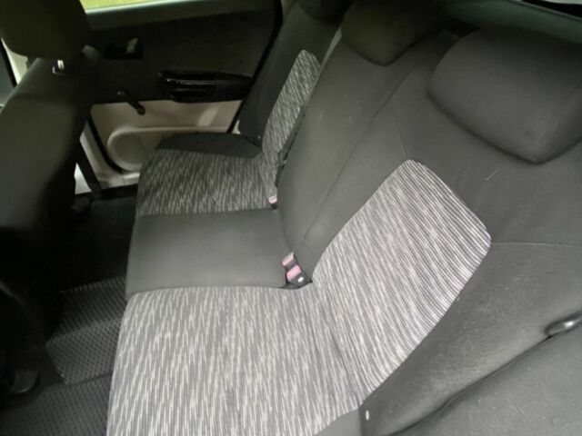 Чорний Кіа Сід, об'ємом двигуна 1.4 л та пробігом 330 тис. км за 4499 $, фото 12 на Automoto.ua