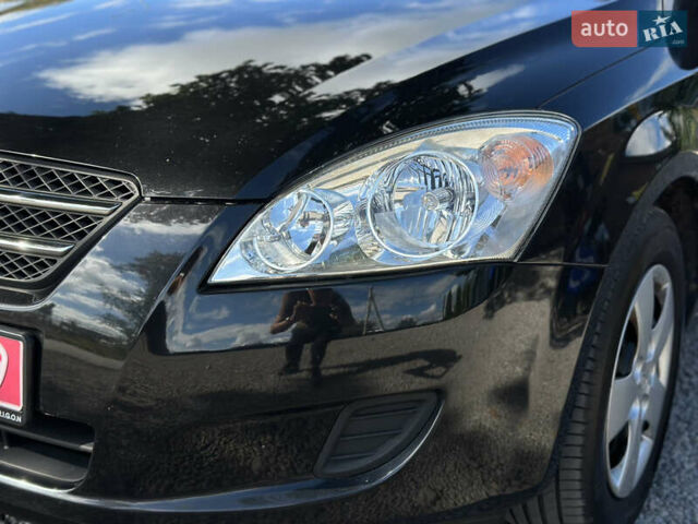 Чорний Кіа Сід, об'ємом двигуна 1.4 л та пробігом 226 тис. км за 5900 $, фото 10 на Automoto.ua