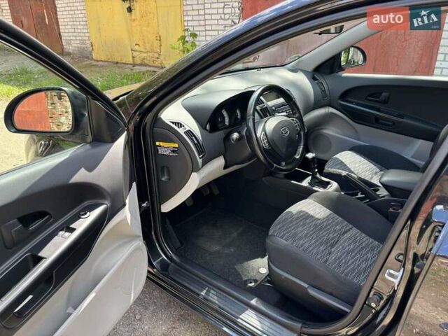 Черный Киа Сид, объемом двигателя 1.4 л и пробегом 166 тыс. км за 6000 $, фото 8 на Automoto.ua