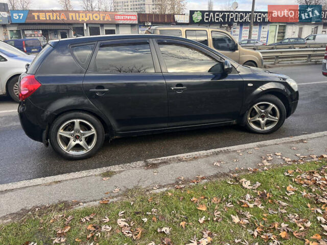 Черный Киа Сид, объемом двигателя 1.4 л и пробегом 359 тыс. км за 4200 $, фото 3 на Automoto.ua