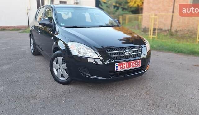 Чорний Кіа Сід, об'ємом двигуна 1.4 л та пробігом 170 тис. км за 5600 $, фото 19 на Automoto.ua