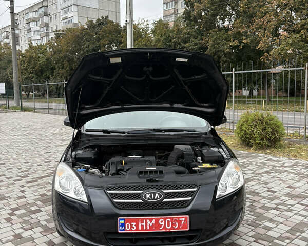 Чорний Кіа Сід, об'ємом двигуна 1.4 л та пробігом 185 тис. км за 5800 $, фото 61 на Automoto.ua