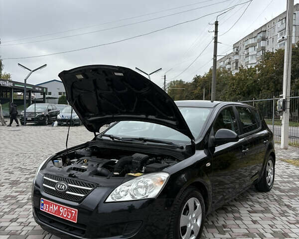Чорний Кіа Сід, об'ємом двигуна 1.4 л та пробігом 185 тис. км за 5800 $, фото 64 на Automoto.ua