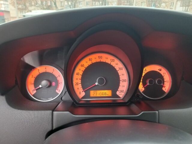 Черный Киа Сид, объемом двигателя 1.6 л и пробегом 231 тыс. км за 5200 $, фото 5 на Automoto.ua