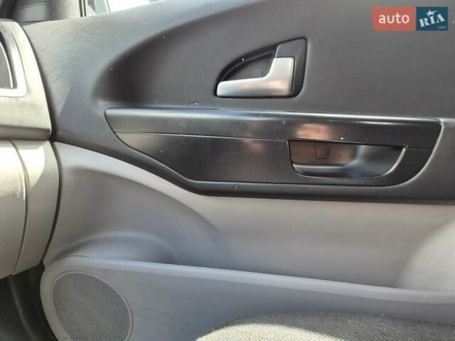 Чорний Кіа Сід, об'ємом двигуна 1.6 л та пробігом 247 тис. км за 5399 $, фото 33 на Automoto.ua