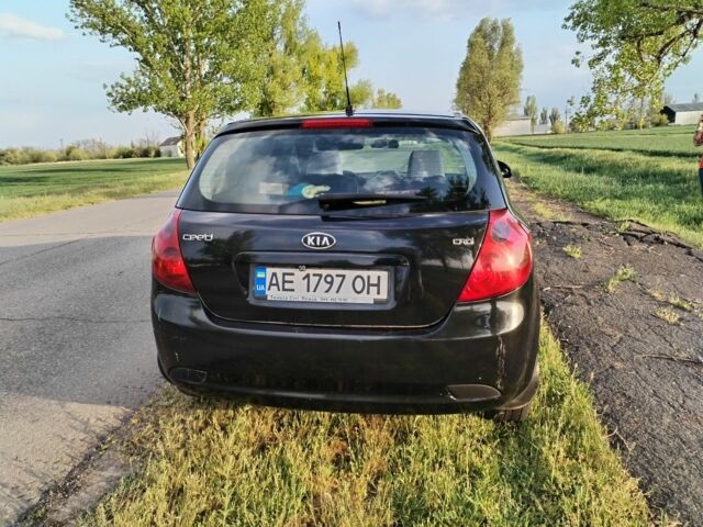 Черный Киа Сид, объемом двигателя 1.6 л и пробегом 235 тыс. км за 5000 $, фото 2 на Automoto.ua