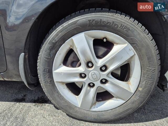 Чорний Кіа Сід, об'ємом двигуна 1.6 л та пробігом 247 тис. км за 5399 $, фото 37 на Automoto.ua
