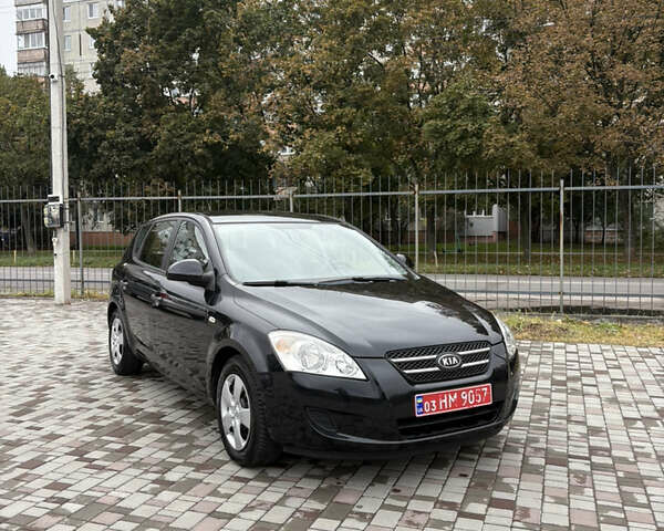 Чорний Кіа Сід, об'ємом двигуна 1.4 л та пробігом 185 тис. км за 5800 $, фото 3 на Automoto.ua