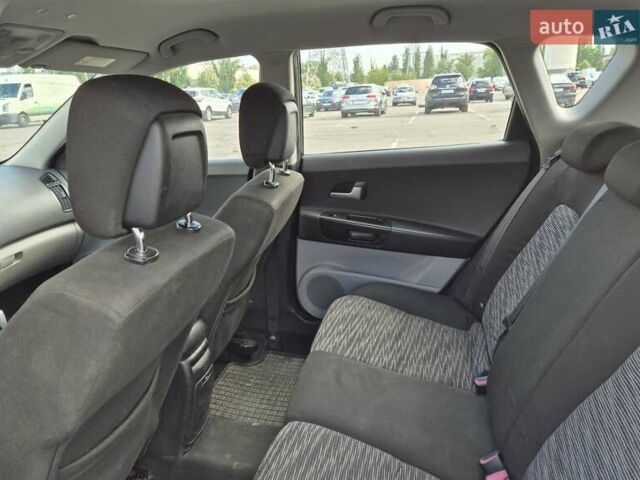 Черный Киа Сид, объемом двигателя 1.6 л и пробегом 242 тыс. км за 5899 $, фото 14 на Automoto.ua