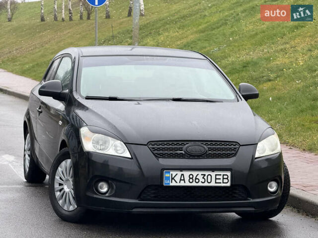 Черный Киа Сид, объемом двигателя 1.4 л и пробегом 215 тыс. км за 4600 $, фото 2 на Automoto.ua