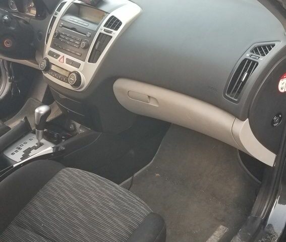 Киа Сид 2008 в Львове на Automoto.ua Черный Киа Сид, объемом двигателя 1.6 л и пробегом 108 тыс. км за 6700 $, фото 12 на Automoto.ua