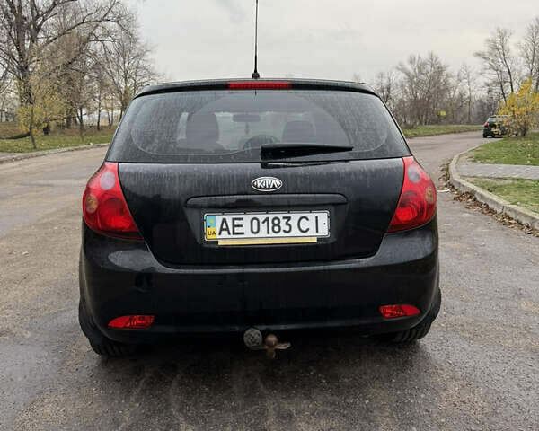 Черный Киа Сид, объемом двигателя 2 л и пробегом 180 тыс. км за 5400 $, фото 2 на Automoto.ua