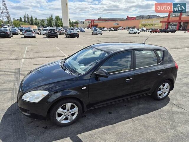 Чорний Кіа Сід, об'ємом двигуна 1.6 л та пробігом 247 тис. км за 5399 $, фото 8 на Automoto.ua