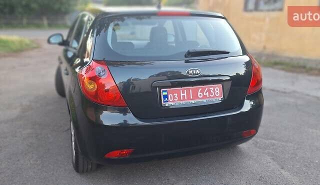 Чорний Кіа Сід, об'ємом двигуна 1.4 л та пробігом 170 тис. км за 5550 $, фото 14 на Automoto.ua