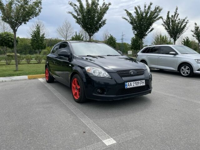 Черный Киа Сид, объемом двигателя 2 л и пробегом 278 тыс. км за 5200 $, фото 4 на Automoto.ua