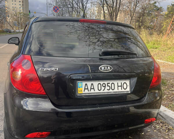 Черный Киа Сид, объемом двигателя 1.4 л и пробегом 359 тыс. км за 4200 $, фото 6 на Automoto.ua