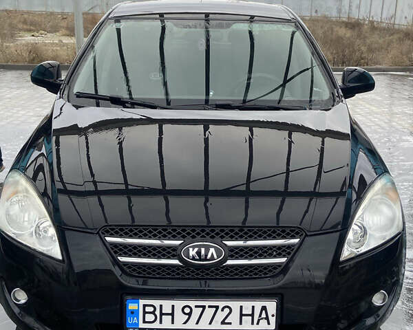 Черный Киа Сид, объемом двигателя 1.6 л и пробегом 180 тыс. км за 5400 $, фото 6 на Automoto.ua