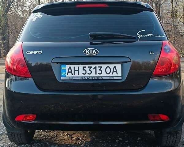Черный Киа Сид, объемом двигателя 2 л и пробегом 281 тыс. км за 6100 $, фото 4 на Automoto.ua