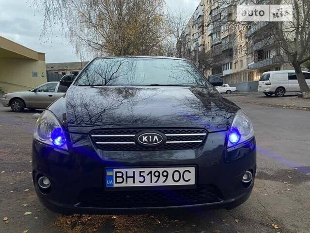 Чорний Кіа Сід, об'ємом двигуна 1.4 л та пробігом 285 тис. км за 5600 $, фото 7 на Automoto.ua