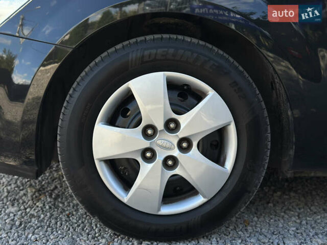 Чорний Кіа Сід, об'ємом двигуна 1.4 л та пробігом 226 тис. км за 5900 $, фото 54 на Automoto.ua