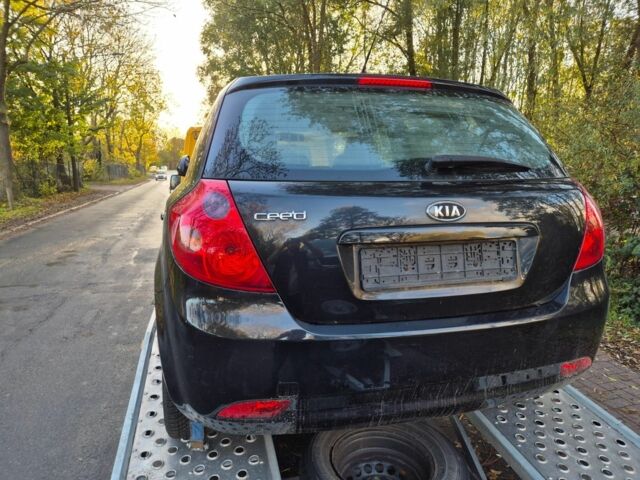 Черный Киа Сид, объемом двигателя 1.6 л и пробегом 200 тыс. км за 5999 $, фото 7 на Automoto.ua