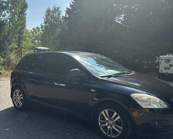 Черный Киа Сид, объемом двигателя 1.98 л и пробегом 214 тыс. км за 5500 $, фото 1 на Automoto.ua