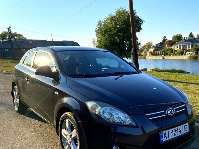 Киа Сид 2008 в Киеве на Automoto.ua Черный Киа Сид, объемом двигателя 1.6 л и пробегом 257 тыс. км за 5800 $, фото 4 на Automoto.ua