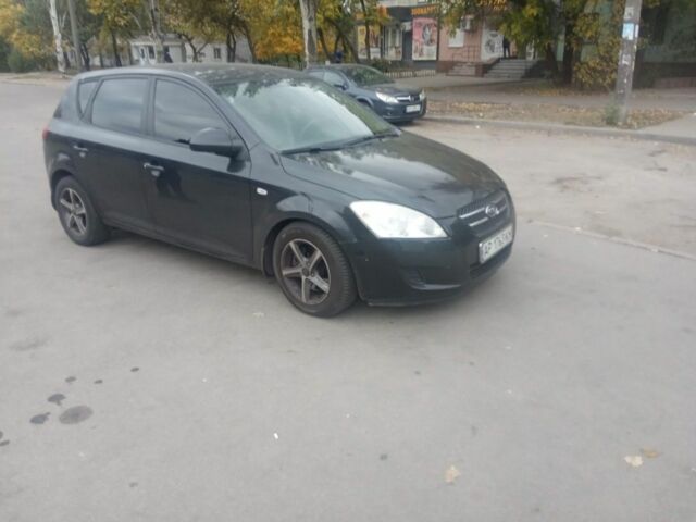 Черный Киа Сид, объемом двигателя 1.6 л и пробегом 284 тыс. км за 4600 $, фото 7 на Automoto.ua