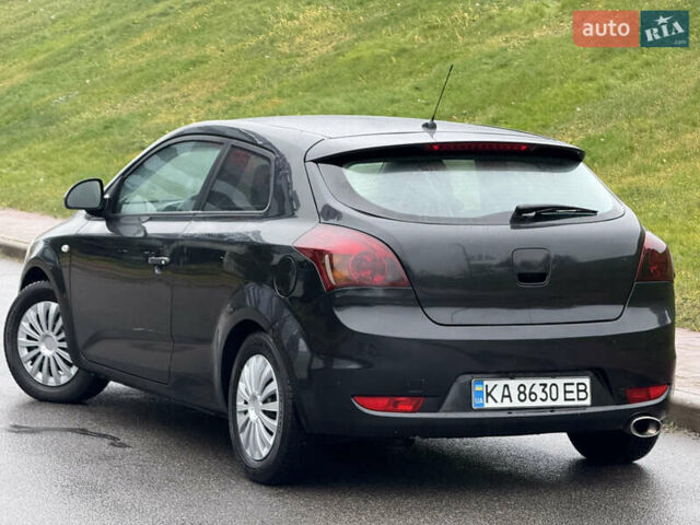 Черный Киа Сид, объемом двигателя 1.4 л и пробегом 215 тыс. км за 4600 $, фото 10 на Automoto.ua