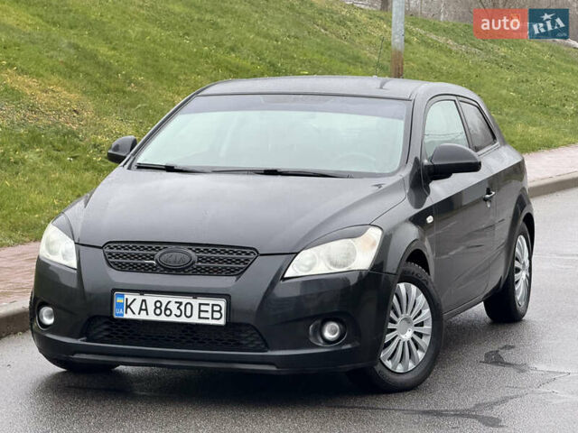 Черный Киа Сид, объемом двигателя 1.4 л и пробегом 215 тыс. км за 4600 $, фото 16 на Automoto.ua