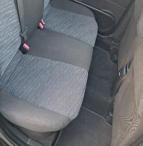 Чорний Кіа Сід, об'ємом двигуна 4 л та пробігом 170 тис. км за 5650 $, фото 16 на Automoto.ua