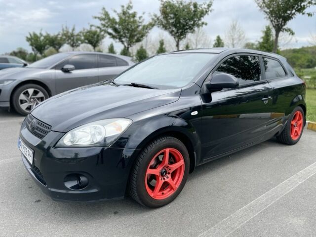 Черный Киа Сид, объемом двигателя 2 л и пробегом 278 тыс. км за 5200 $, фото 21 на Automoto.ua