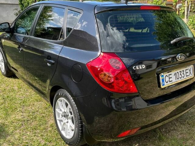 Черный Киа Сид, объемом двигателя 1.4 л и пробегом 217 тыс. км за 5350 $, фото 3 на Automoto.ua