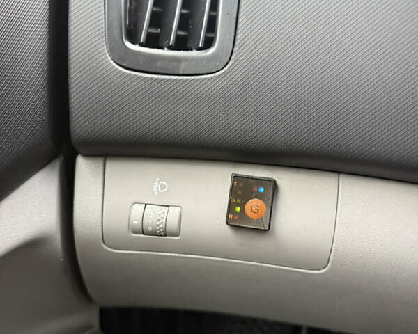 Черный Киа Сид, объемом двигателя 1.4 л и пробегом 215 тыс. км за 4600 $, фото 19 на Automoto.ua