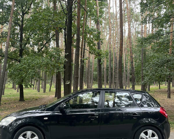 Киа Сид 2008 в Софіївська Борщагівка на Automoto.ua Черный Киа Сид, объемом двигателя 1.59 л и пробегом 265 тыс. км за 5600 $, фото 2 на Automoto.ua