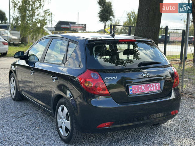 Чорний Кіа Сід, об'ємом двигуна 1.4 л та пробігом 226 тис. км за 5900 $, фото 18 на Automoto.ua