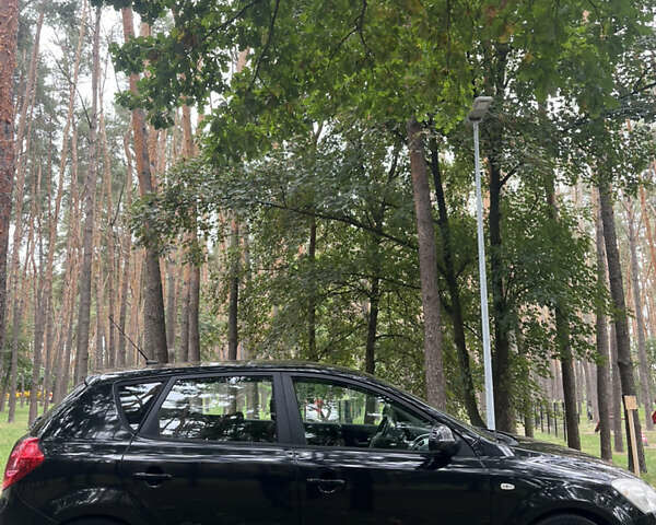 Киа Сид 2008 в Софіївська Борщагівка на Automoto.ua Черный Киа Сид, объемом двигателя 1.59 л и пробегом 265 тыс. км за 5600 $, фото 5 на Automoto.ua