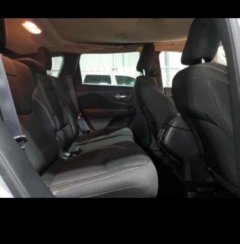 Чорний Кіа Сід, об'ємом двигуна 4 л та пробігом 170 тис. км за 5650 $, фото 1 на Automoto.ua