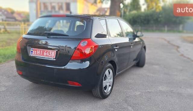 Чорний Кіа Сід, об'ємом двигуна 1.4 л та пробігом 170 тис. км за 5550 $, фото 15 на Automoto.ua