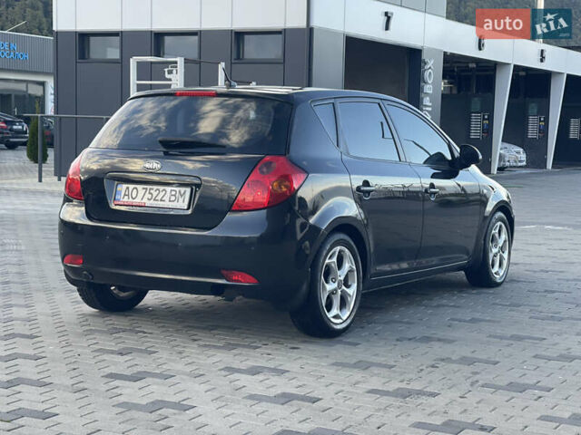 Киа Сид 2008 в Хусте на Automoto.ua Черный Киа Сид, объемом двигателя 1.4 л и пробегом 232 тыс. км за 5200 $, фото 3 на Automoto.ua
