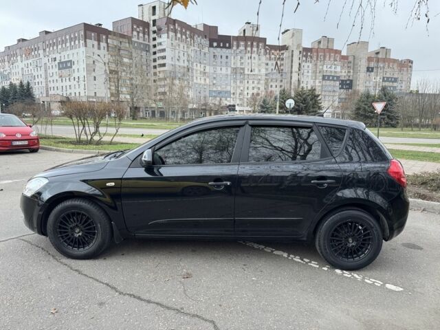 Чорний Кіа Сід, об'ємом двигуна 1.4 л та пробігом 169 тис. км за 4900 $, фото 6 на Automoto.ua