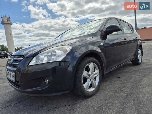 Чорний Кіа Сід, об'ємом двигуна 1.6 л та пробігом 247 тис. км за 5399 $, фото 9 на Automoto.ua