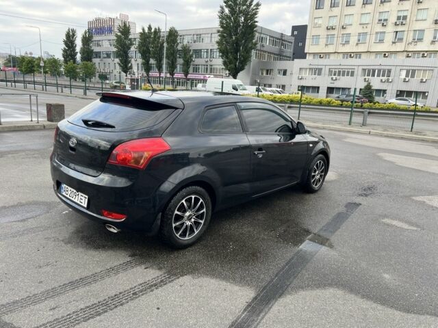 Чорний Кіа Сід, об'ємом двигуна 1.4 л та пробігом 198 тис. км за 116 $, фото 5 на Automoto.ua