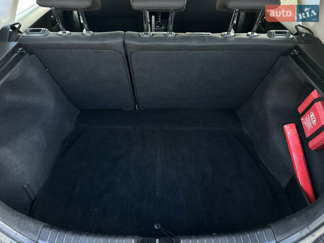 Чорний Кіа Сід, об'ємом двигуна 1.4 л та пробігом 226 тис. км за 5900 $, фото 40 на Automoto.ua
