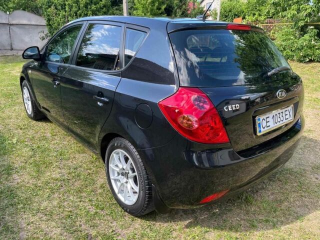 Черный Киа Сид, объемом двигателя 1.4 л и пробегом 217 тыс. км за 5350 $, фото 7 на Automoto.ua