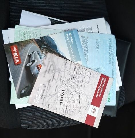 Чорний Кіа Сід, об'ємом двигуна 4 л та пробігом 170 тис. км за 5650 $, фото 15 на Automoto.ua