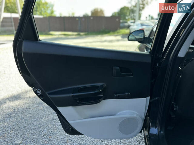 Чорний Кіа Сід, об'ємом двигуна 1.4 л та пробігом 226 тис. км за 5900 $, фото 37 на Automoto.ua
