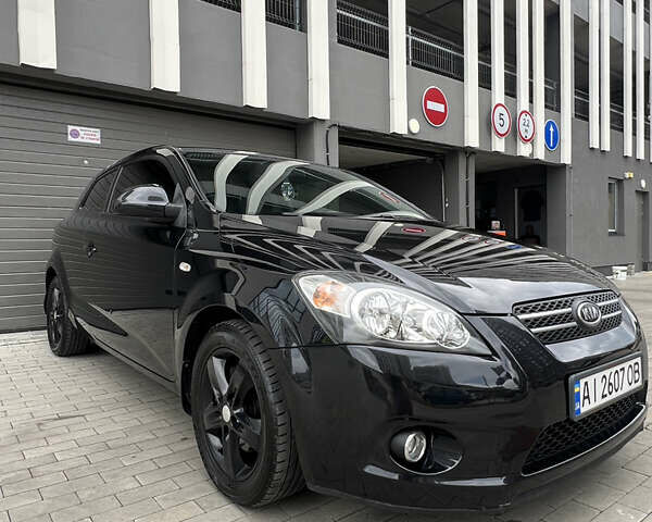 Чорний Кіа Сід, об'ємом двигуна 1.59 л та пробігом 208 тис. км за 6700 $, фото 5 на Automoto.ua